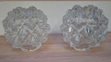 Set van 2 brutalistische lampenglaskappen. beschikbaar voor biedingen