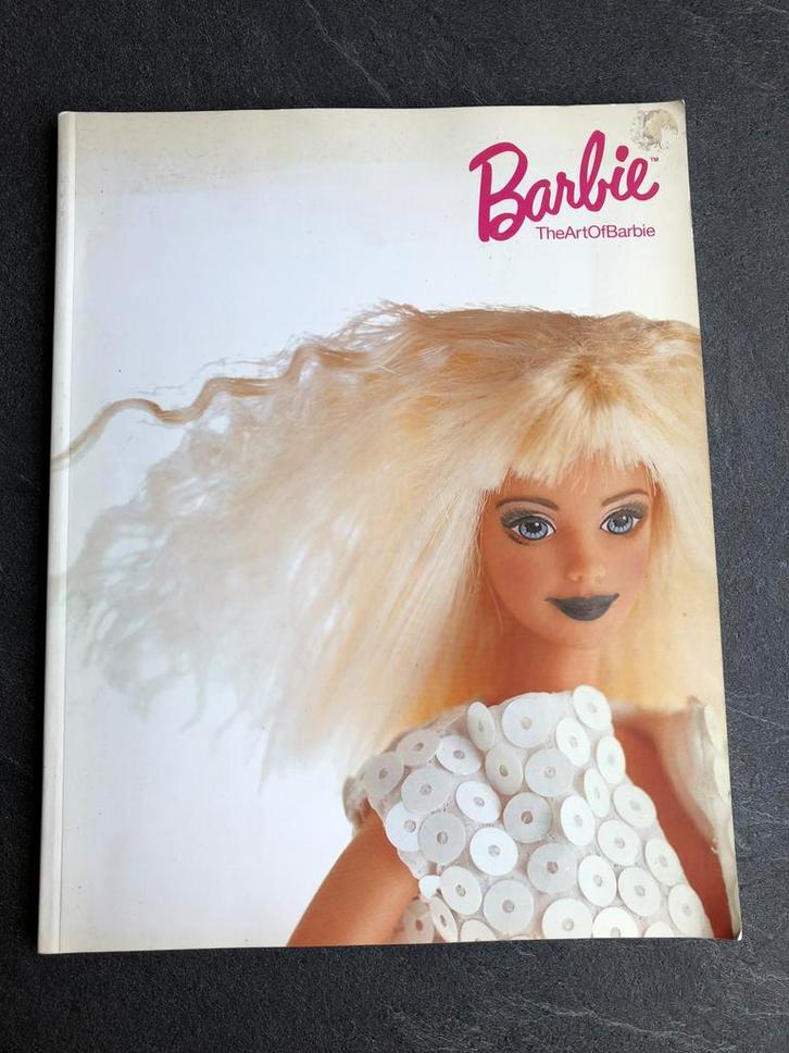 The Art of Barbie (2000), Boeken, Kunst en Cultuur | Fotografie en Design, Zo goed als nieuw, Overige onderwerpen, Ophalen of Verzenden