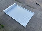 Wit elektrisch rolluik 156,7 cm breed x 244,5 cm hoog zgan, Doe-het-zelf en Verbouw, Rolluiken, Ophalen, 200 cm of meer, Wit, 150 tot 200 cm