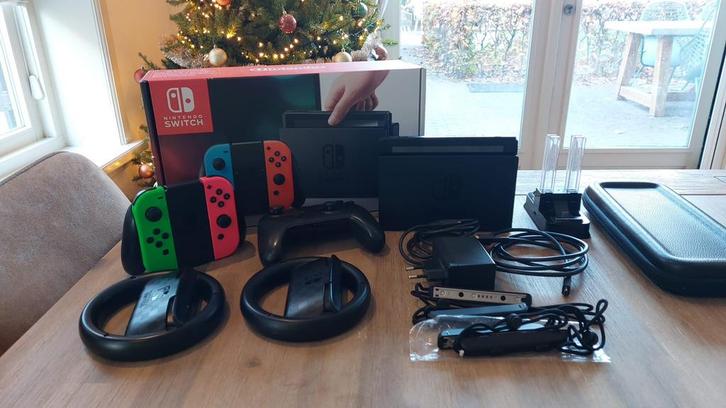 Switch Joy‑Con, Spelcomputers en Games, Spelcomputers | Nintendo Switch, Zo goed als nieuw, Switch Original, Met 2 controllers