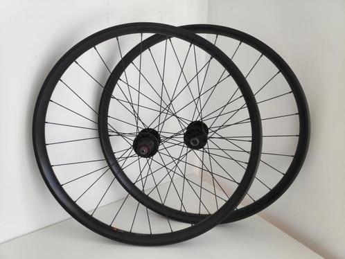 Bontrager Line 40 27,5" boost wielset ZGAN, Fietsen en Brommers, Fietsonderdelen, Zo goed als nieuw, Mountainbike, Wiel, Ophalen of Verzenden