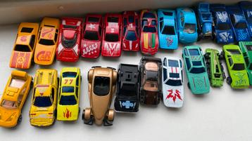 Grote verzameling raceauto's - 30+ stuks beschikbaar voor biedingen