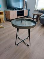 Bijzettafel industriël, Huis en Inrichting, Tafels | Bijzettafels, Minder dan 55 cm, Rond, Ophalen of Verzenden, Zo goed als nieuw