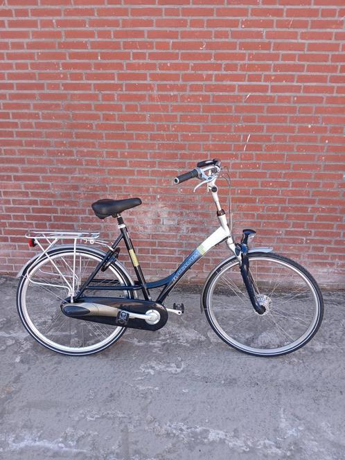 |Batavus weekend dames fiets  8 versnellingen frm57cm|, Fietsen en Brommers, Fietsen | Dames | Moederfietsen, Zo goed als nieuw