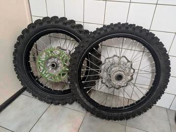 Kawasaki Kx kxf crossmotor wielen wielset 2023 achterwiel beschikbaar voor biedingen