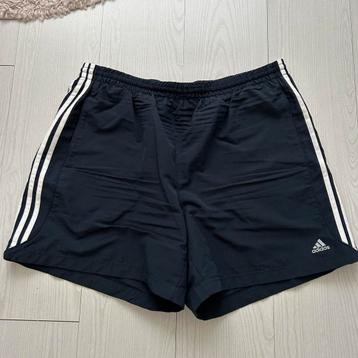 NIEUW Prachtige Adidas sportbroek korte broek maat xxl blauw beschikbaar voor biedingen