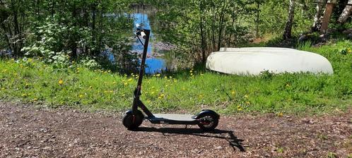 E-step bohlt 9 air, Fietsen en Brommers, Steps, Zo goed als nieuw, Elektrische step (E-scooter), Ophalen