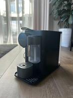 Nespresso Lattissima One, Witgoed en Apparatuur, Koffiezetapparaten, Gebruikt, Ophalen of Verzenden, Koffiepads en cups, Afneembaar waterreservoir