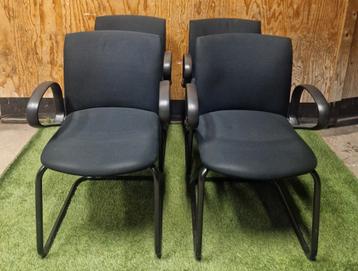 Bureaustoelen / kantoorstoelen ( comforto) beschikbaar voor biedingen