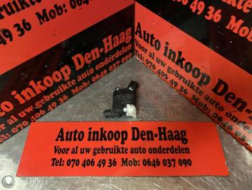 Kia Picanto - Hyundai ('17-21) Ruitensproeierpomp 985102W500 beschikbaar voor biedingen