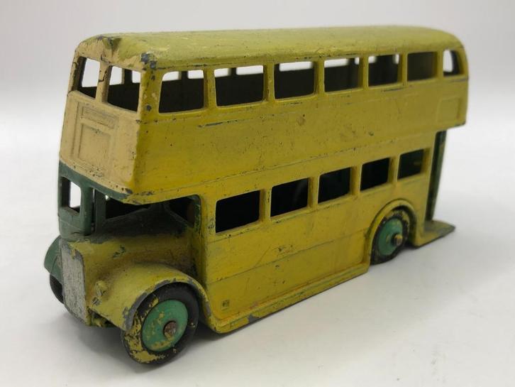 Dinky Toys 290 Dunlop Double Decker Bus -deels REPAINT- M16, Hobby en Vrije tijd, Modelauto's | 1:43, Gebruikt, Auto, Dinky Toys