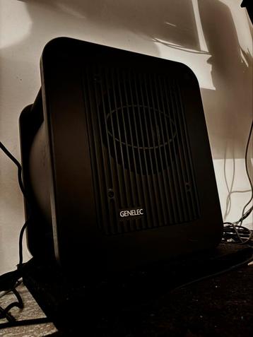 ZGAN. Genelec 7050B studio Subwoofer beschikbaar voor biedingen