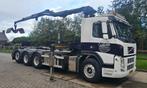 Volvo FM 480 8x4 met Hiab Haakarm / Palfinger Q150Z kraan, Auto's, Vrachtwagens, Automaat, Euro 5, Wit, Bruin