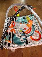 Babykleed met speeltjes, Ophalen, Gebruikt