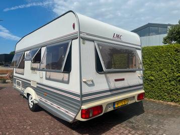 Knappe en ruime LMC caravan. beschikbaar voor biedingen
