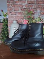 Dr martens schoenen maat 37 zwart kisten, Kleding | Dames, Schoenen, Ophalen of Verzenden, Zo goed als nieuw, Zwart