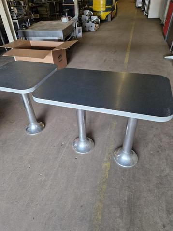 Retro Tafels 9 stuks Kantine tafels beschikbaar voor biedingen