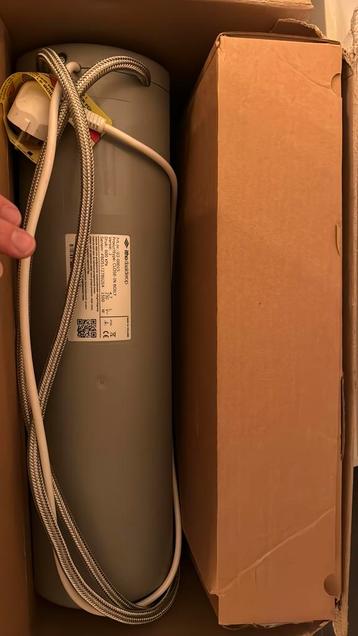 Close in boily 5l plinten boiler beschikbaar voor biedingen