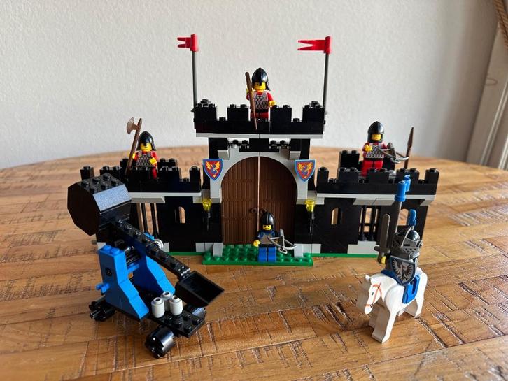 LEGO - 6059 - Knight's Stronghold, Kinderen en Baby's, Speelgoed | Duplo en Lego, Gebruikt, Lego, Complete set, Ophalen