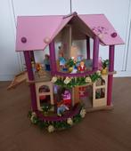 Prachtig houten poppenhuis/ winkeltje. Meubeltjes popjes, Ophalen of Verzenden, Poppenhuis