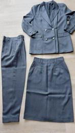 In zeer nette staat : 3 delig mantelpak van Amici., Kleding | Dames, Ophalen of Verzenden, Zo goed als nieuw, Maat 38/40 (M)