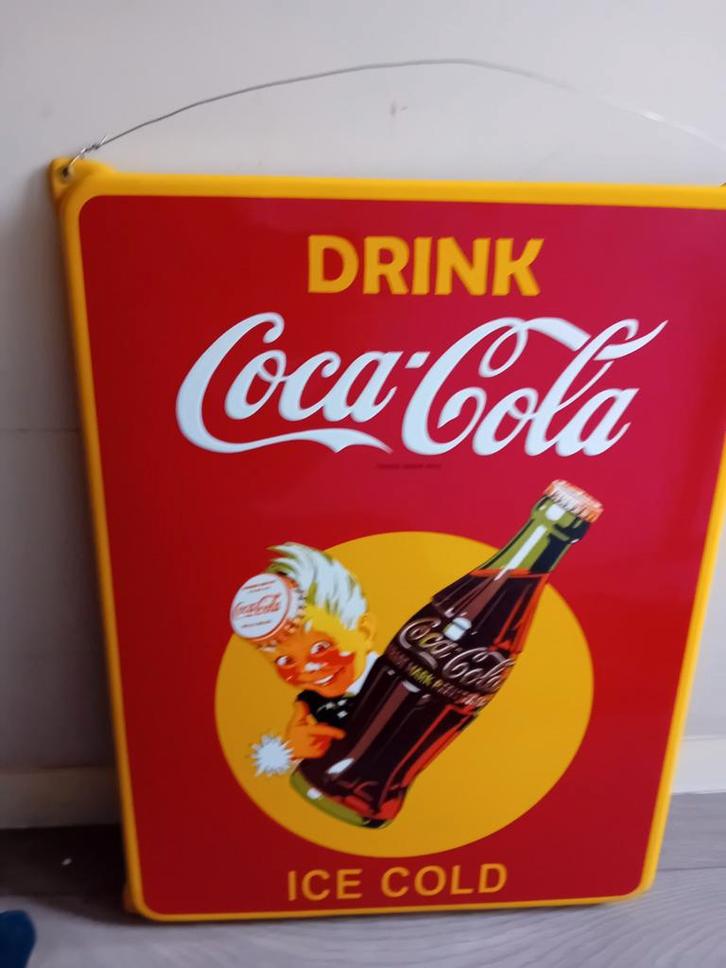 Coca-Cola reclamebord emaille 52 cm hoog vintage, Verzamelen, Merken en Reclamevoorwerpen, Gebruikt, Reclamebord, Ophalen of Verzenden