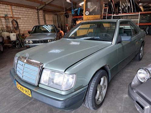 Mercedes 230 ce,coupe,124 type,licht opknapper,koopje, Auto's, Oldtimers, Bedrijf, Mercedes-Benz, Benzine, Coupé, Ophalen