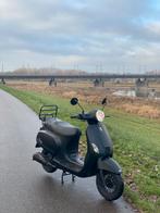 Gts toscana pure scooter, Fietsen en Brommers, Gts, Maximaal 45 km/u, Nieuw, Ophalen of Verzenden