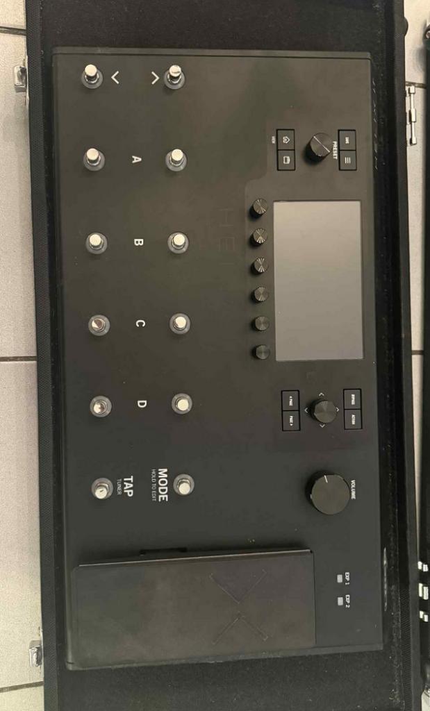 Line 6 Helix LT pedalboard, Muziek en Instrumenten, Effecten, Gebruikt, Ophalen of Verzenden
