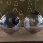 2 Kerstballen glas met sterren erin geslepen, Ophalen of Verzenden, Zo goed als nieuw, Nvt, Nvt