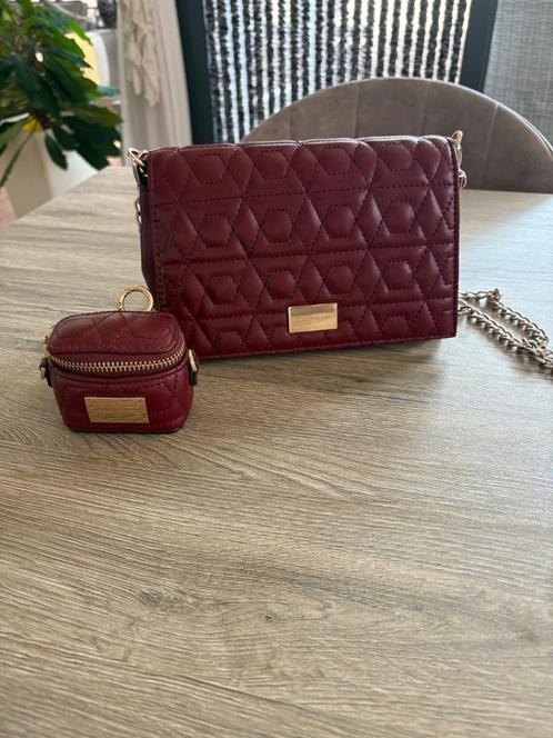 Ideal of Sweden tas inclusief apart iPod tasje, Sieraden, Tassen en Uiterlijk, Tassen | Damestassen, Zo goed als nieuw, Schoudertasje
