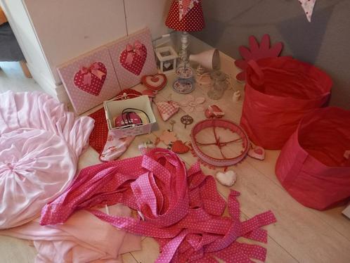 Schattige roze/ rode accessoires kinderkamer, Kinderen en Baby's, Kinderkamer | Inrichting en Decoratie, Zo goed als nieuw, Klamboe