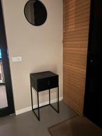 Zwart nachtkastje/bijzettafel/ halkastje met spiegel, Huis en Inrichting, Minder dan 55 cm, Gebruikt, Vierkant, Karwei