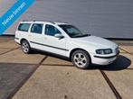 Volvo V70 2.5 T AWD Comfort Line, Stof, Zwart, Bedrijf, Handgeschakeld