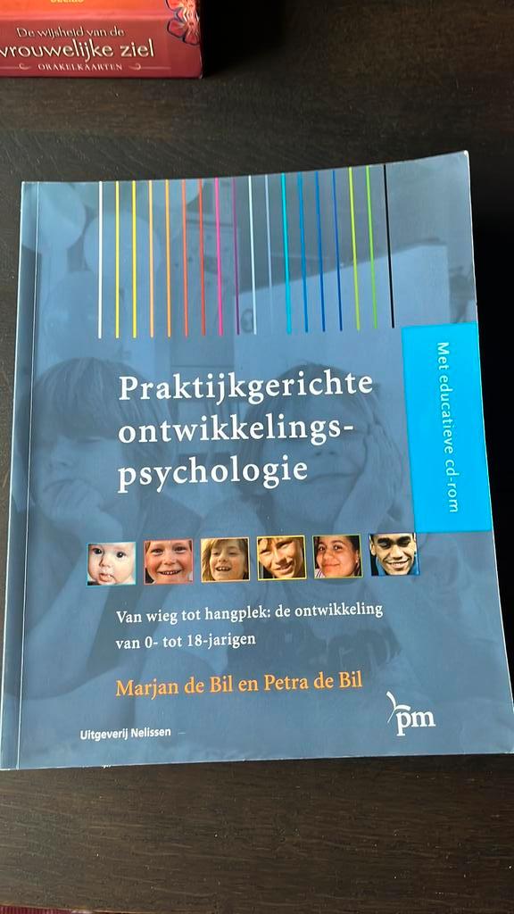 Praktijkgerichte ontwikkelingspsychologie – met cd-rom, Boeken, Psychologie, Zo goed als nieuw, Ontwikkelingspsychologie, Ophalen of Verzenden