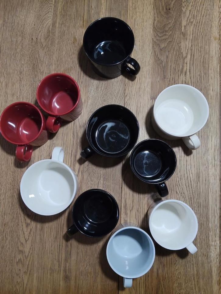 Iittala mokken en kopjes, Huis en Inrichting, Keuken | Servies, Kop(pen) en/of Schotel(s), Overige stijlen, Porselein, Ophalen of Verzenden