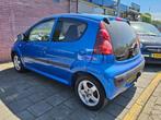 Peugeot 107 1.0 Sportium 5-deurs AIRCO *apk:01-2026*, Voorwielaandrijving, Euro 5, Gebruikt, Origineel Nederlands