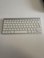 Apple A1314, Computers en Software, Toetsenborden, Verzenden, Zo goed als nieuw