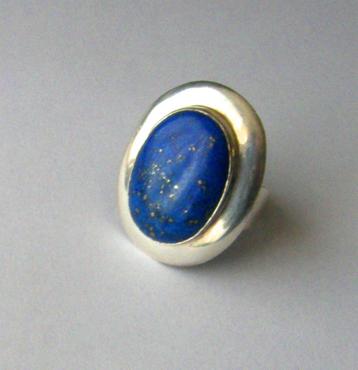 prachtige 925 Zilveren massieve ring Lapis Lazuli, mt 21,5 beschikbaar voor biedingen