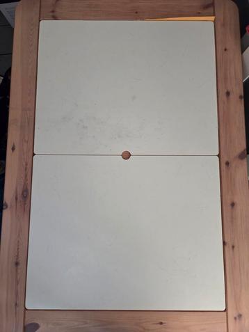 Kindertafel,Speeltafel, teken/knutsel tafel met opbergruimte beschikbaar voor biedingen