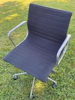 Originele Vitra Eames EA 117 Zwart Hopsak bureaustoel, Huis en Inrichting, Bureaustoelen, Ophalen, Gebruikt, Zwart, Bureaustoel