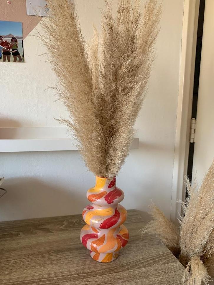 Kleurrijke geschilderde vazen met bloemen, Huis en Inrichting, Woonaccessoires | Vazen, Zo goed als nieuw, Overige kleuren, Minder dan 50 cm