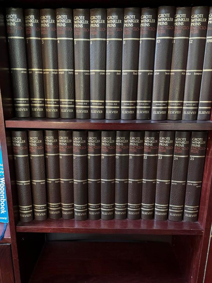 Winkler Prins Encyclopedie - 8ste druk, Boeken, Encyclopedieën, Zo goed als nieuw, Complete serie, Algemeen, Ophalen