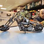 Metalen motorfiets decoratie, Flex Ltd., Gebruikt, https://flex.com/contact-us, Nobelstraat 10, 5807 GA Oostrum LB, Limburg, Nederland