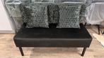 Stijlvolle zwarte bank met goud patroon nieuw!, Huis en Inrichting, Minder dan 75 cm, Ophalen of Verzenden, Minder dan 150 cm