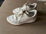 Dames sneakers van Tamaris maat 41, Kleding | Dames, Gedragen, Ophalen of Verzenden, Wit, Sneakers of Gympen