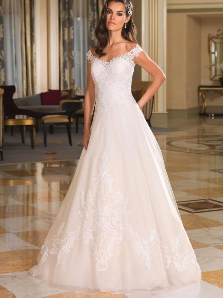 Sample Sale Bruidsjurken tot max €200 euro, Kleding | Dames, Trouwkleding en Trouwaccessoires, Nieuw, Trouwjurk, Wit, Ophalen of Verzenden