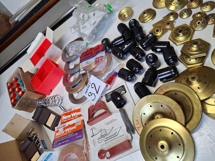 meerdere gekleurde glas platen glaslood of tiffany, Hobby en Vrije tijd, Knutselen, Nieuw, Materiaal, Ophalen of Verzenden