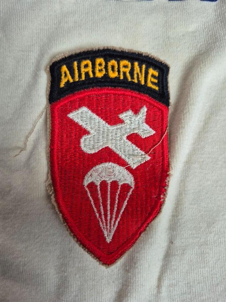 Green Army Productions Airborne Command patch, Verzamelen, Militaria | Tweede Wereldoorlog, Overige soorten, Embleem of Badge