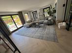 Groot vloerkleed vintage grijs, Huis en Inrichting, Stoffering | Vloerbedekking, Ophalen, Vintage, Grijs, Tapijt